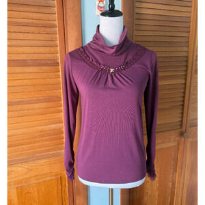 Axes Femme J fashion Jirai Gyaru Kawaii Brugundy Rose Trim High Neck Top M